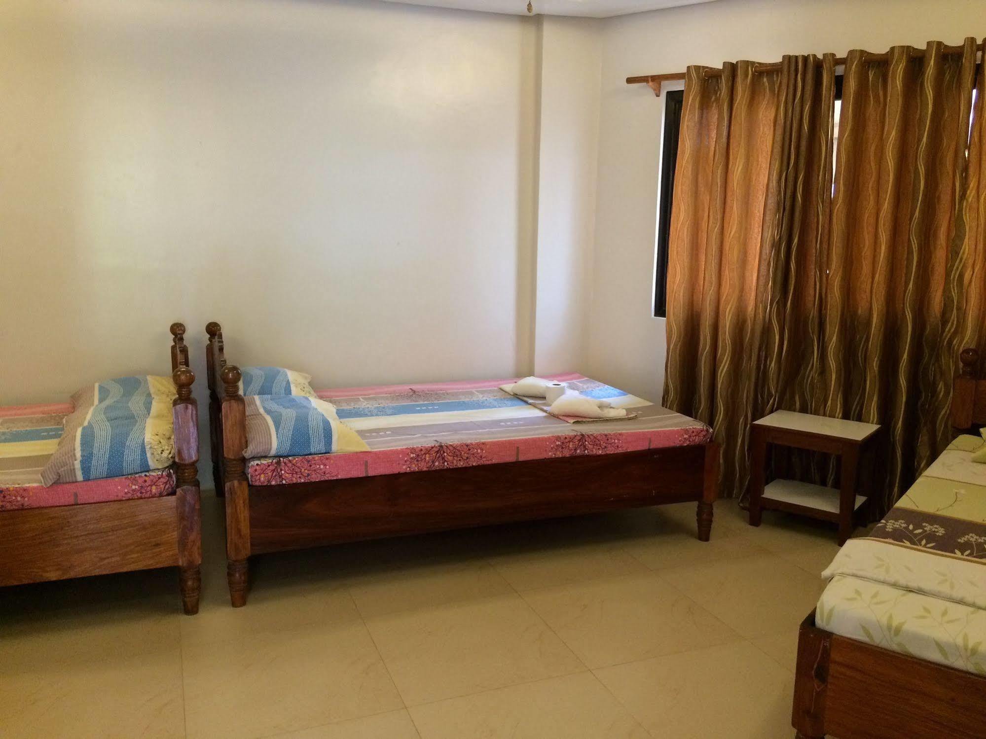 Inngo Tourist Inn El Nido Buitenkant foto