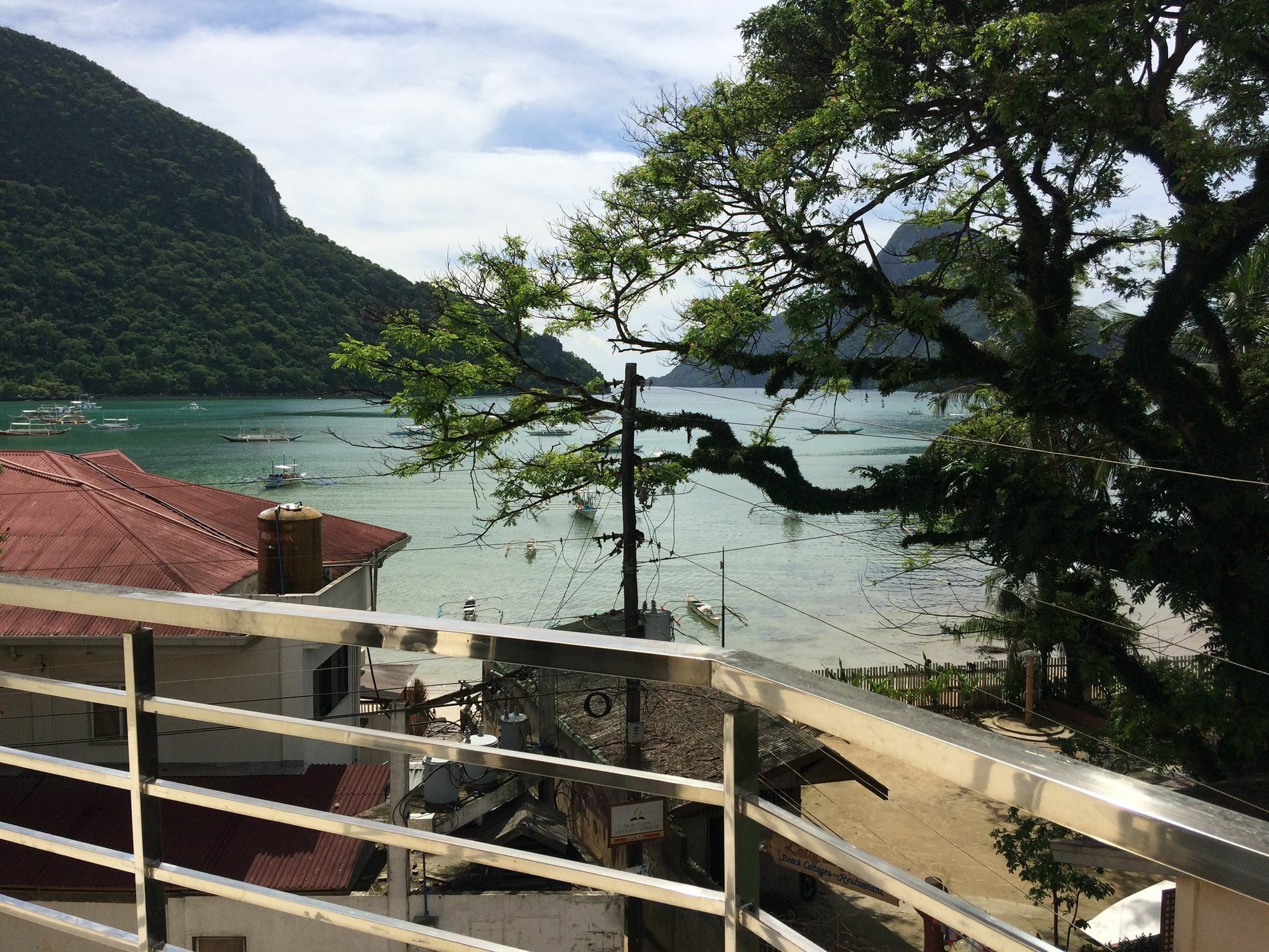 Inngo Tourist Inn El Nido Buitenkant foto